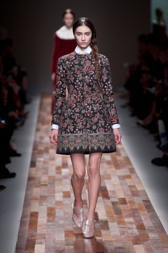 华伦天奴 valentino 2013秋冬时装发布秀 - paris fall 2013