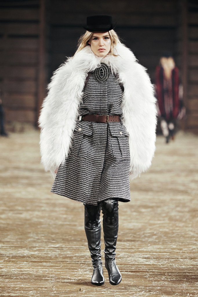 早秋2014早秋 香奈儿 法国 巴黎 女装 毛呢大衣 外套 服装