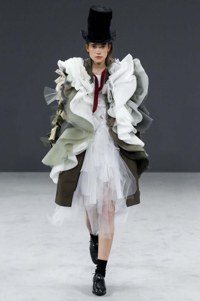 维果罗夫 荷兰 阿姆斯特丹 走秀(runway) 2016/17秋冬高级定制 女装晚