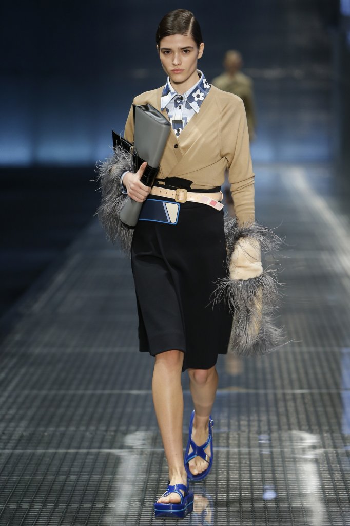 普拉达 prada 2017春夏高级成衣发布秀 - milan spring 2017