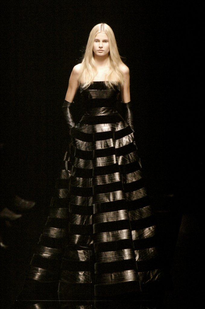 Givenchy paris,givenchyparis 纪梵希 givenchy 2006/07秋冬高级定制发布秀 - paris