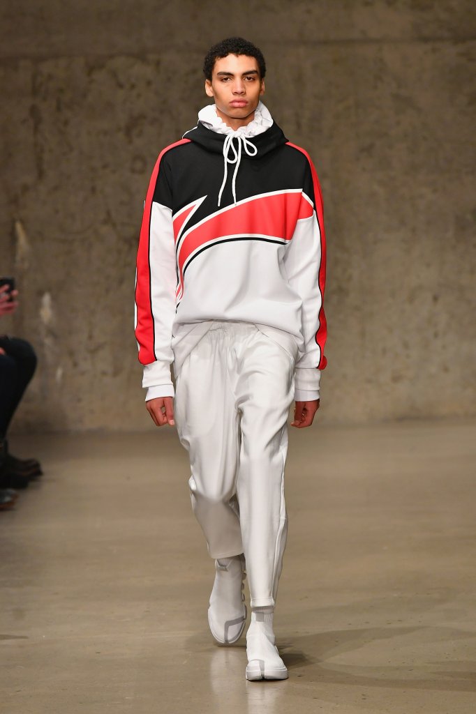 李宁 走秀(runway) 2018/19秋冬 男装 2018春夏