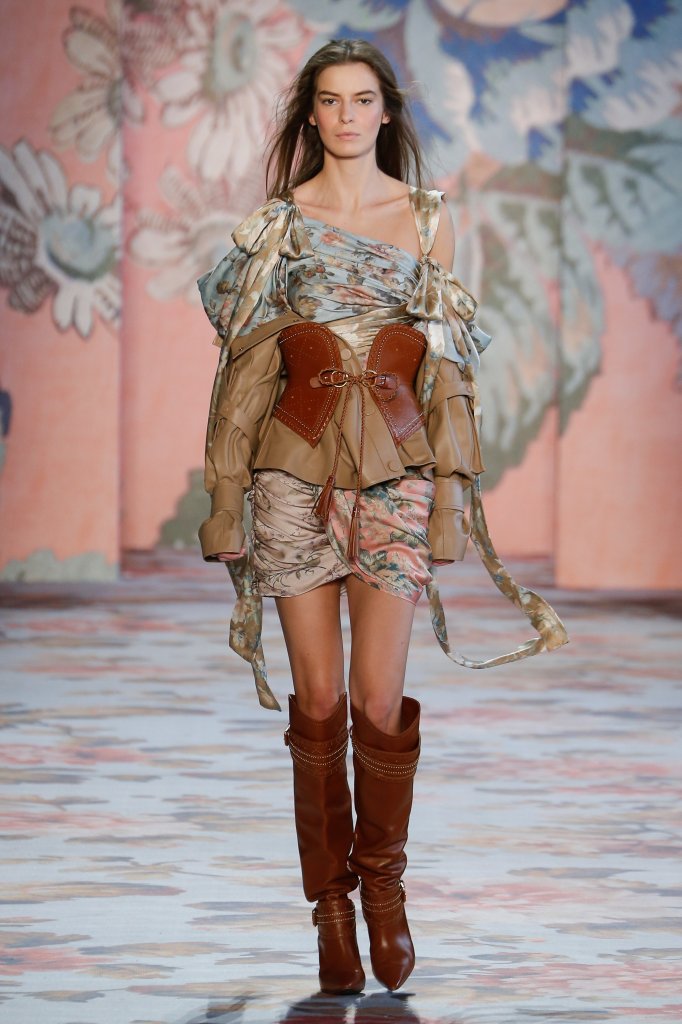 兹默曼 澳大利亚 亚历山大港 走秀(runway) 2018/19秋冬 女装