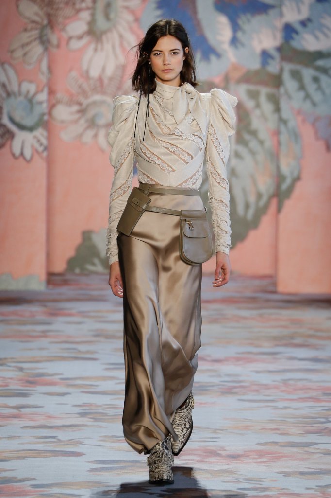 兹默曼 澳大利亚 亚历山大港 走秀(runway) 2018/19秋冬 女装