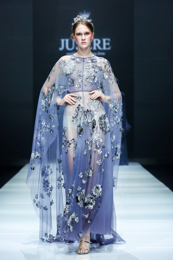 绝设 中国 苏州 走秀(runway) 2018/19秋冬 女装 薄纱长裙