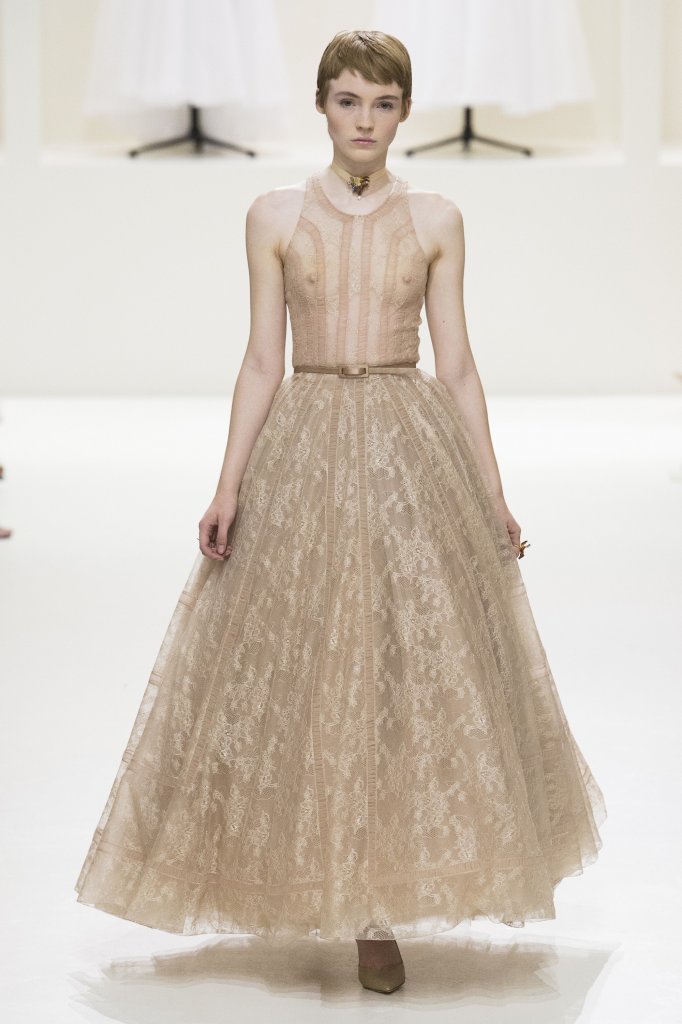 克里斯汀·迪奥 法国 巴黎 走秀(runway) 2018/19秋冬高级定制 女装