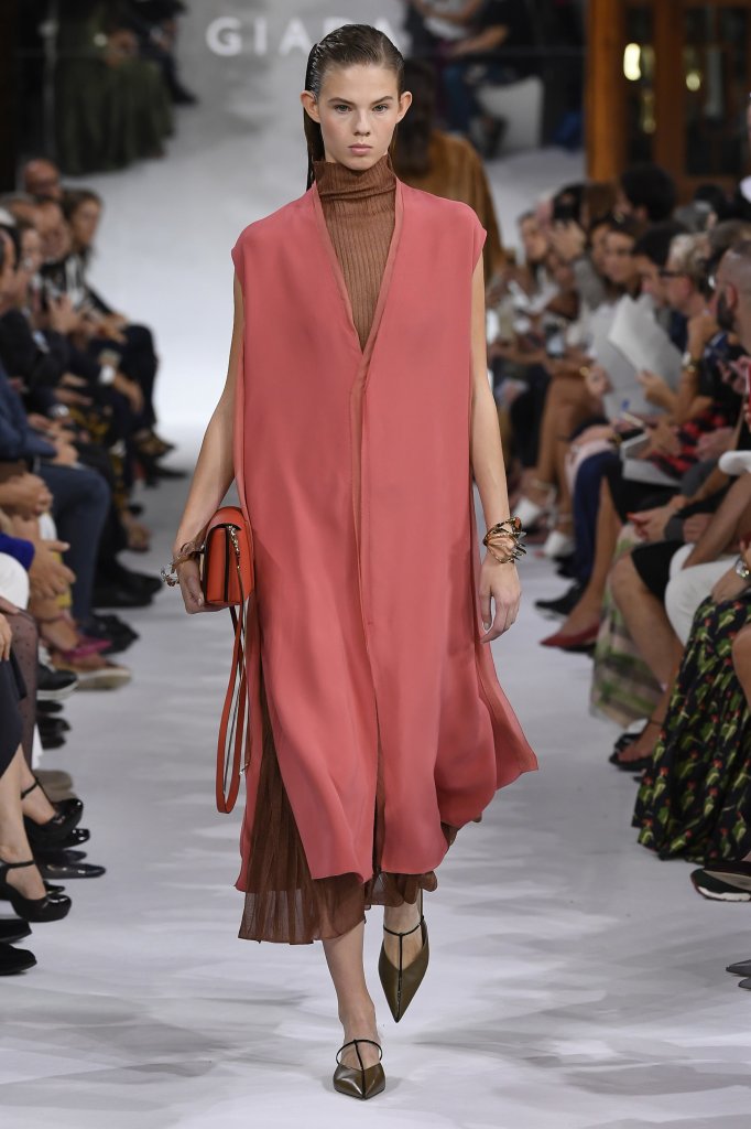 迦达giada 2019春夏高级成衣发布秀 - milan spring 2019