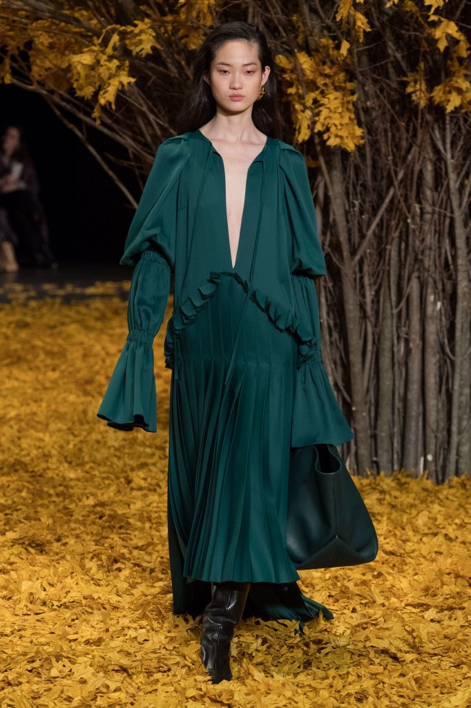 khaite 2019/20秋冬高级成衣秀 new york fall 2019