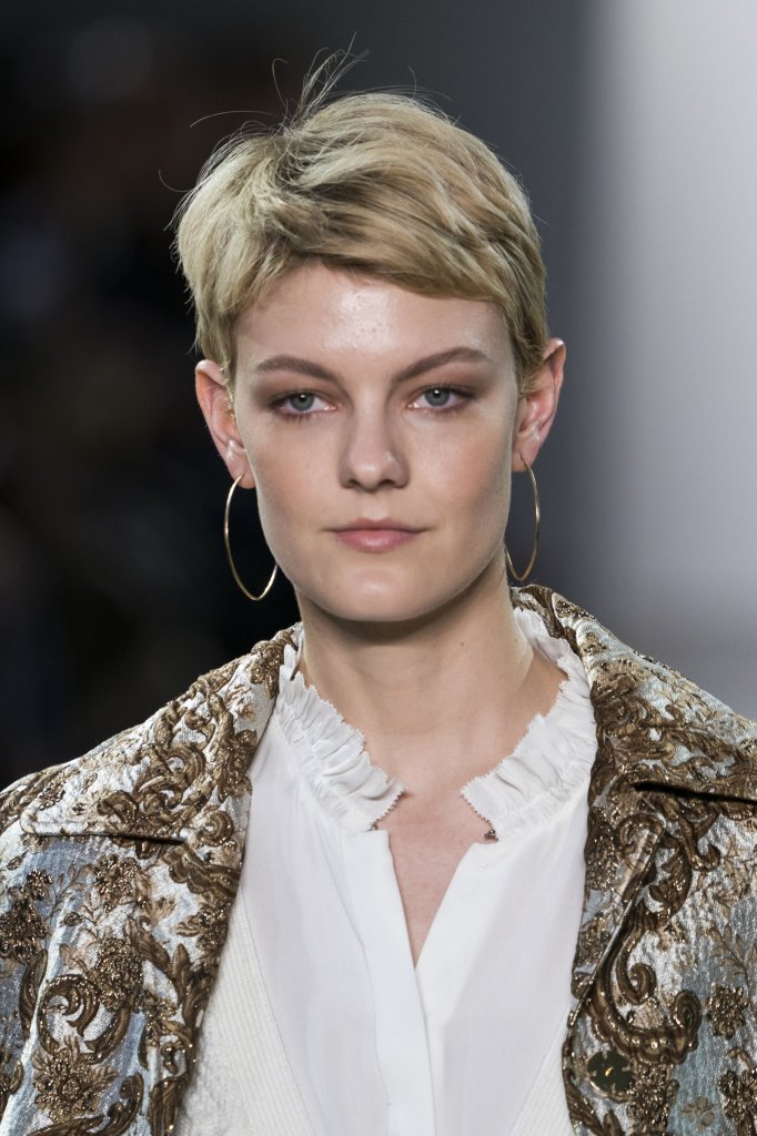 艾利·塔哈瑞 elie tahari 2019/20秋冬高级成衣秀(细节) - new york