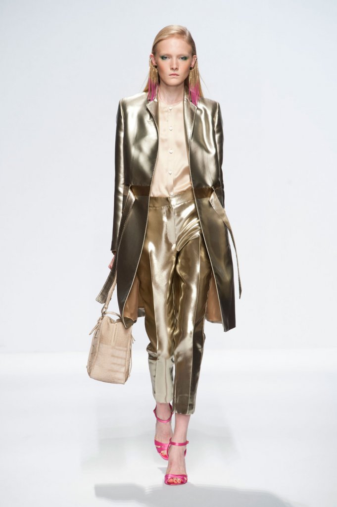 埃尔维罗·马汀尼 alviero martini first class 2013春夏时装发布秀