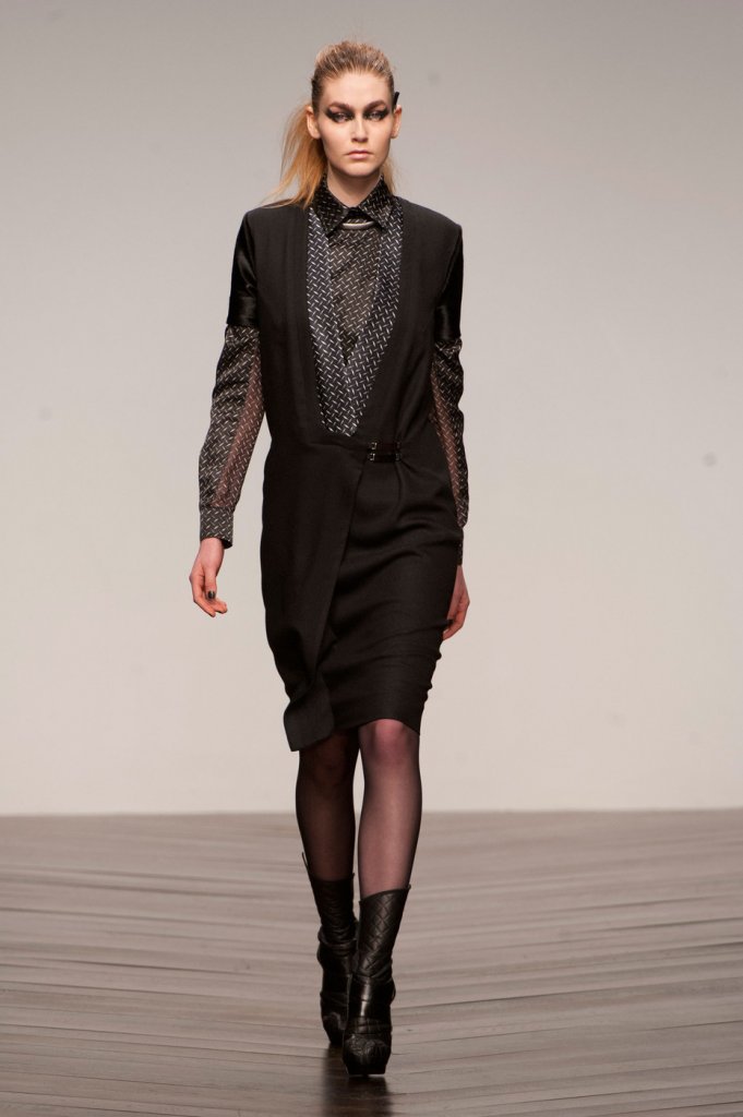 t台 伦敦时装周 2013/14秋冬 英国 伦敦 女装 走秀