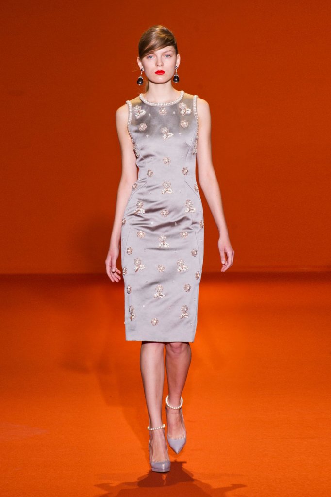 t台 巴黎时装周 2013春夏 鄞昌涛 法国 巴黎 女装 走秀