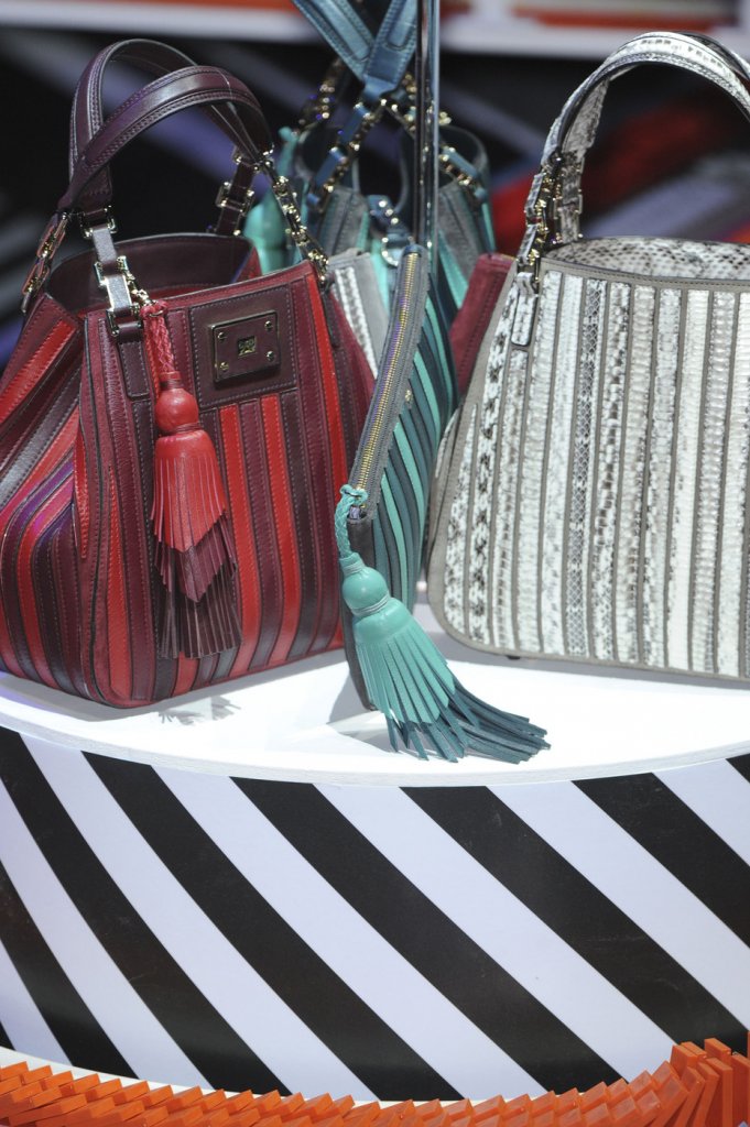 安雅·希德玛芝 Anya Hindmarch 2013秋冬系列包包发布－London Fall 2013