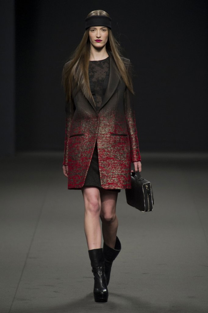 毕伯劳斯 Byblos 2013秋冬时装发布秀 - Milan Fall 2013