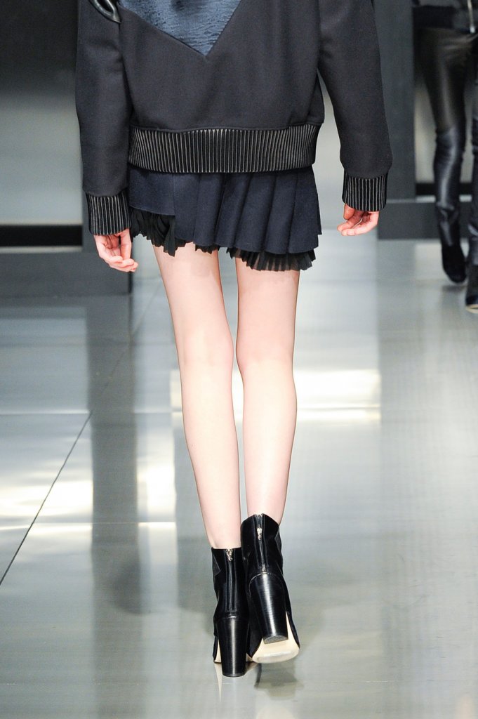 尼奥·贝奈特 Neil Barrett 2013秋冬时装发布秀(细节部分) - Paris Fall 2013