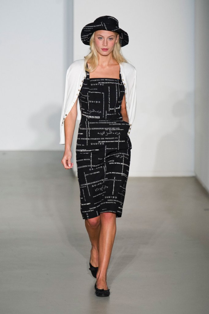 阿尼亚斯贝 agnes b 2013春夏时装发布秀 - paris spring 2013