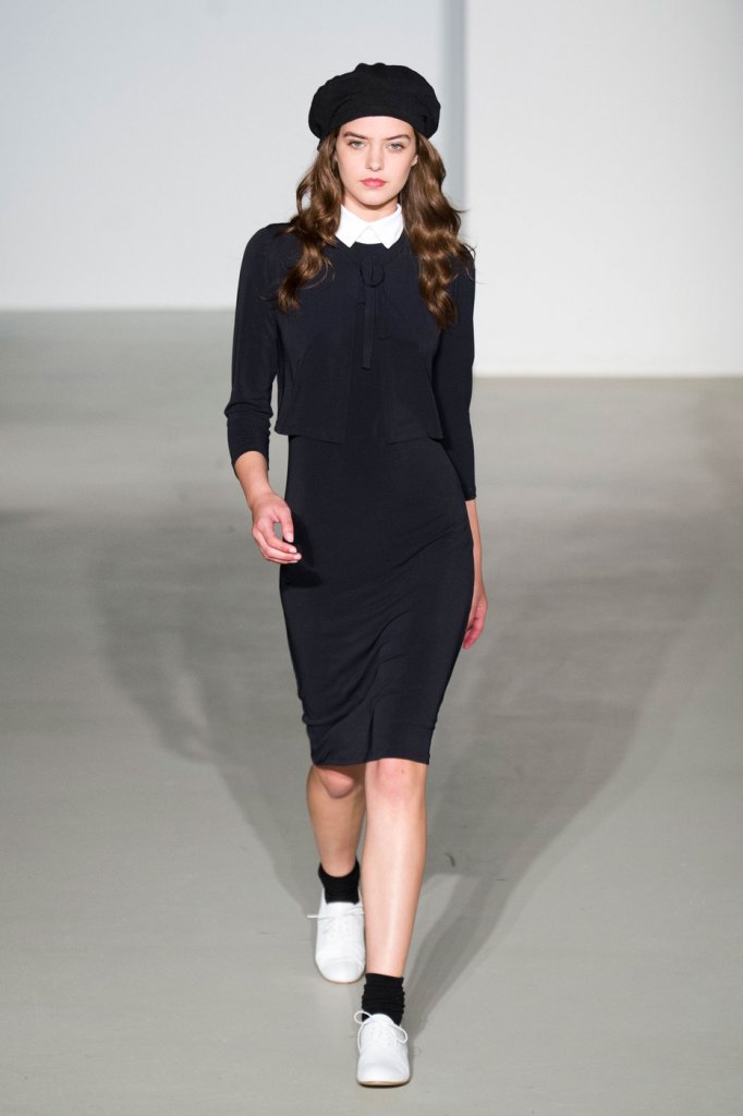 2013春夏 雅昵斯比 法国 巴黎 女装 裙套装 套装 服装 走秀