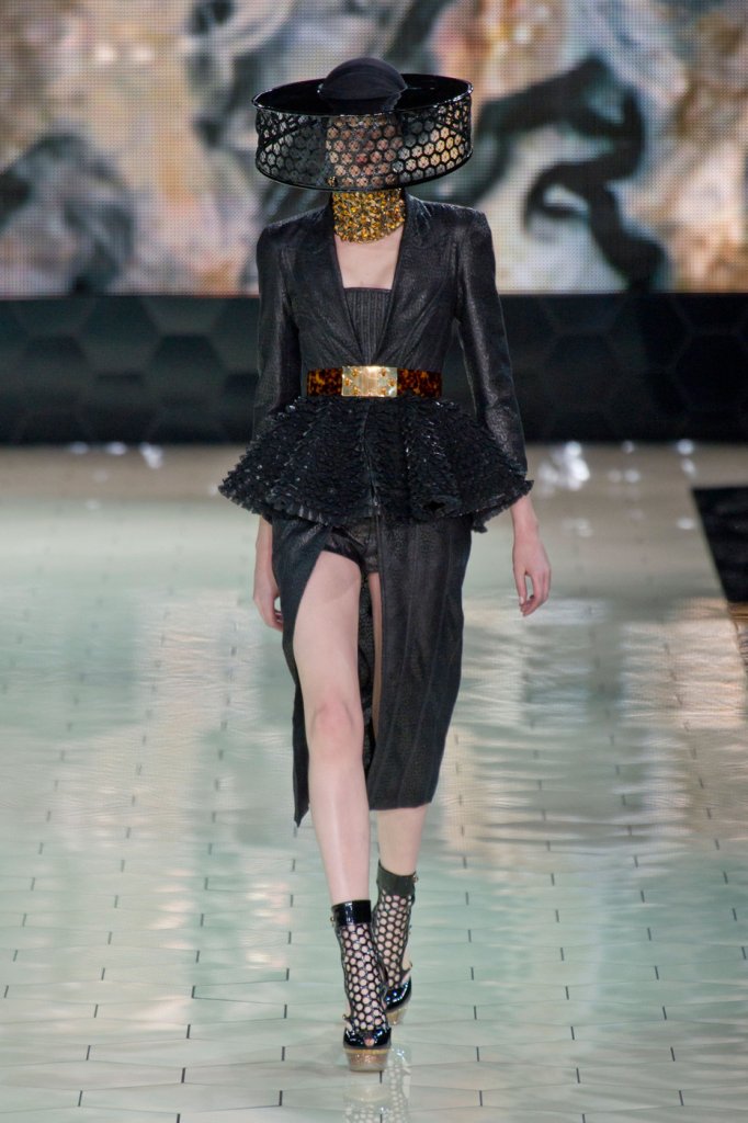 亚历山大·麦昆 alexander mcqueen 2013春夏时装发布秀 - paris
