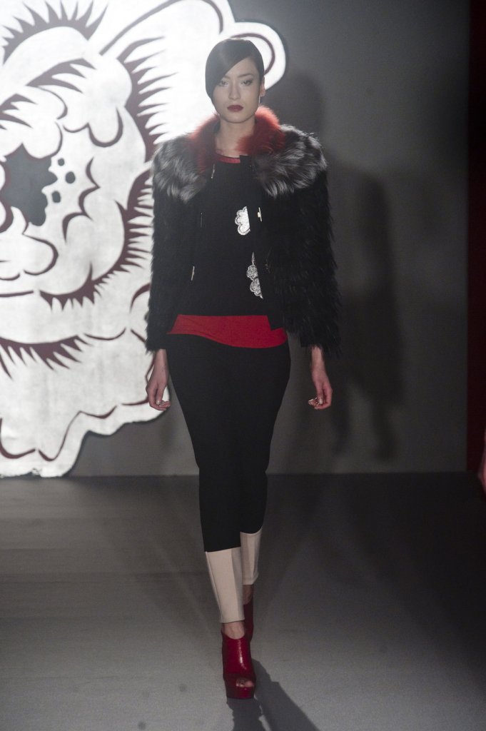 宝拉弗兰妮 Paola Frani 2013秋冬时装发布秀 - Milan Fall 2013