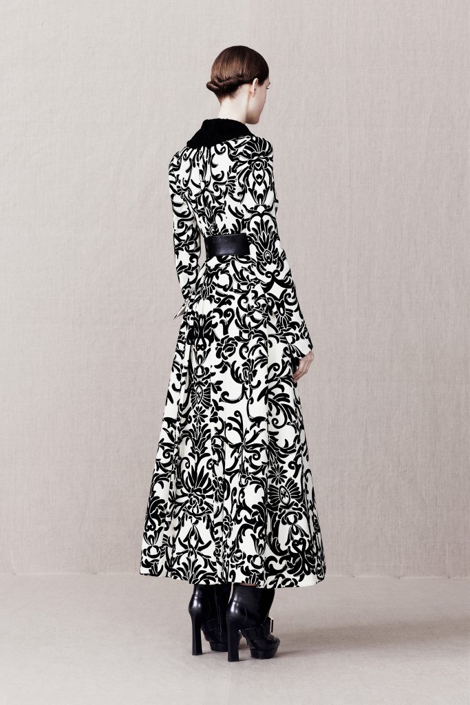 亚历山大·麦昆 Alexander McQueen 2013早秋系列时装Lookbook Pre-Fall 2013