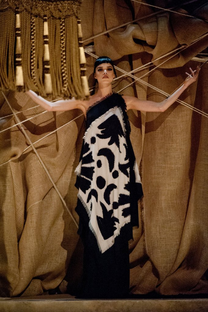 弗兰克·索贝尔 frank sorbier 2013春夏高级定制发布秀-couture