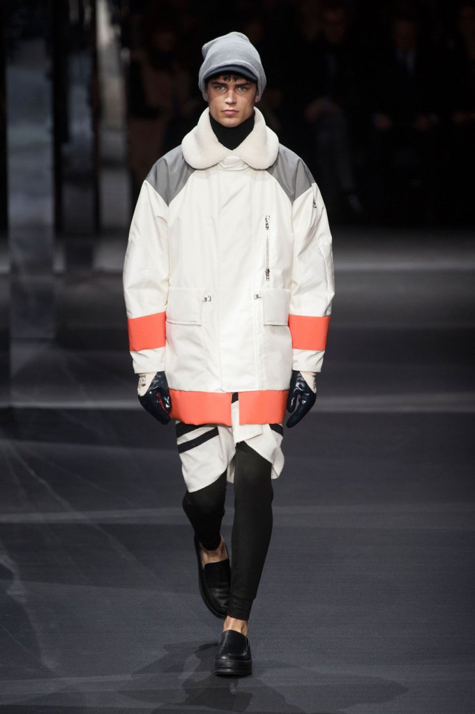 蒙克兰·甘·哈乌奇 Moncler Gamme Rouge 2014秋冬时装发布秀 - Paris Fall 2014