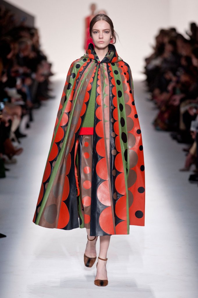 华伦天奴 Valentino 2014秋冬时装发布秀 - Paris Fall 2014