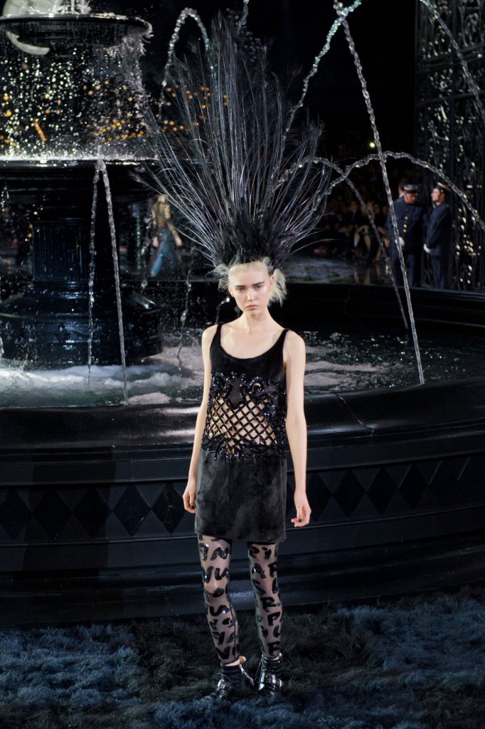 路易.威登 Louis Vuitton 2014春夏时装发布秀- Paris Spring 2014 