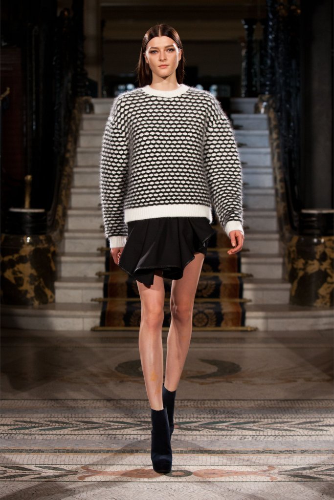 Jay Ahr 2013/14秋冬系列时装发布秀 - Paris Fall 2013