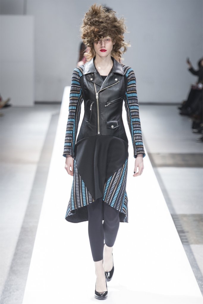 渡边淳弥 Junya Watanabe 2013/14秋冬系列时装发布秀 - Paris Fall 2013