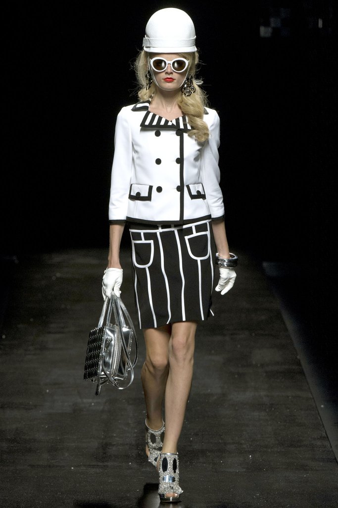 莫斯奇诺 Moschino 2013春夏系列时装秀 - Spring / Summer 2013