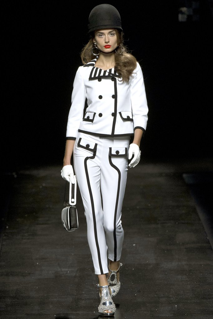 莫斯奇诺 Moschino 2013春夏系列时装秀 - Spring / Summer 2013