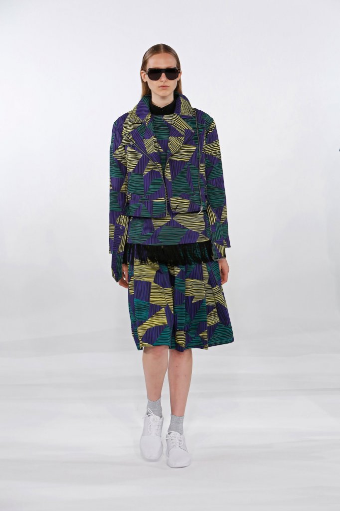 2015春夏 新加坡 女装 短套装 套装 服装 走秀