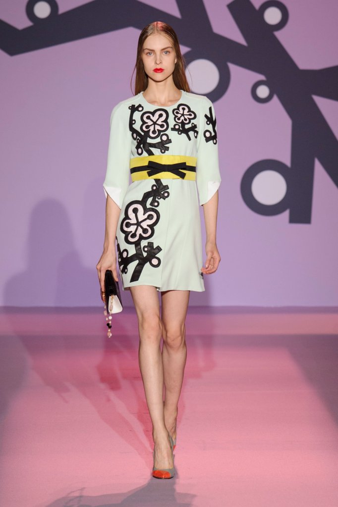 2015春夏 鄞昌涛 法国 巴黎 女装 日装连衣裙 裙子 服装 走秀