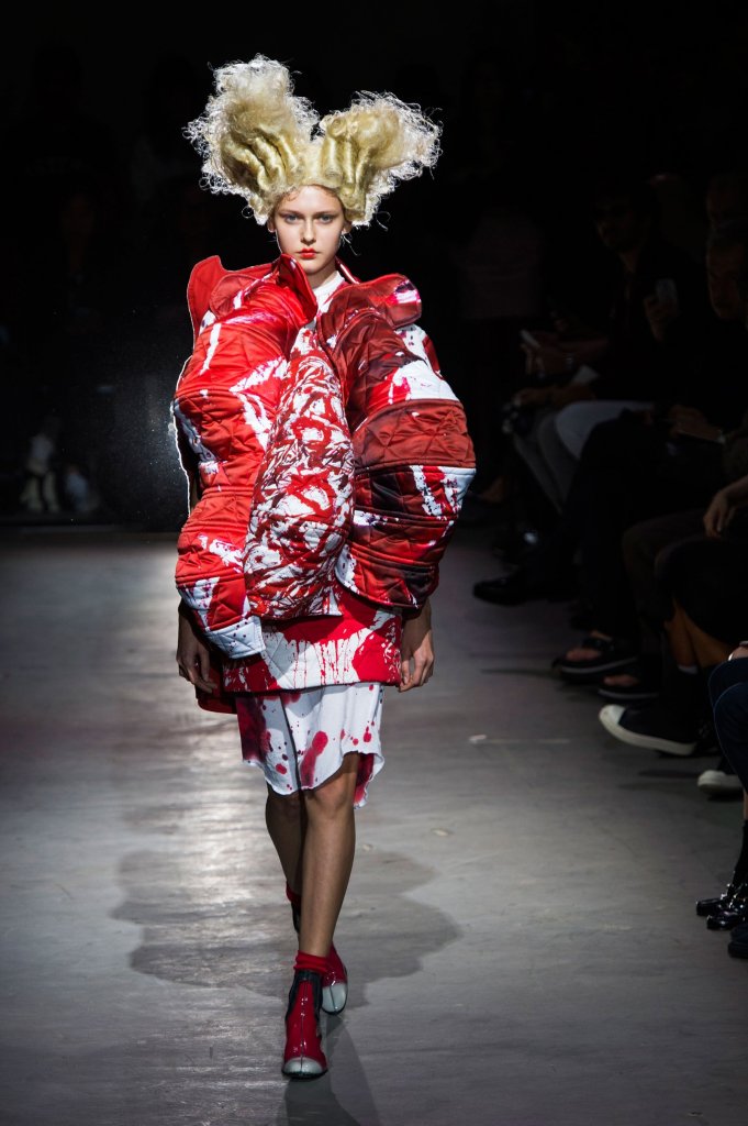 川久保玲cdg comme des garcons 2015春夏系列时装发布秀 - paris