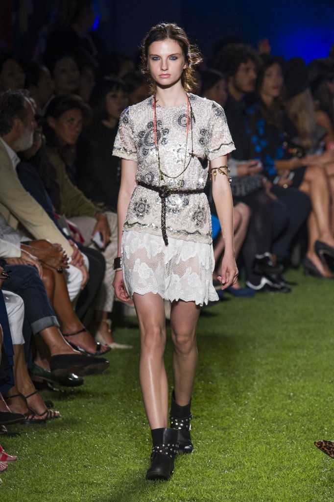 蓝色少女 Blugirl 2015春夏系列时装发布秀 - Milan Spring 2015