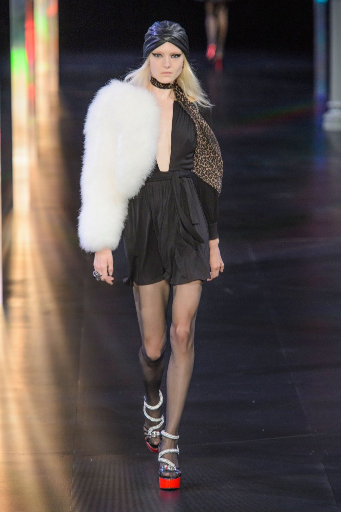 圣罗兰,saint laurent,法国,france,巴黎,paris,走秀(runway),2015