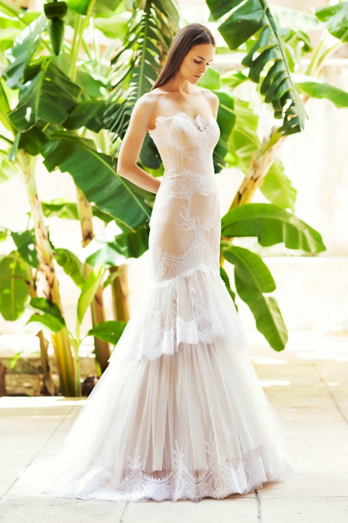 色彩薄纱鸡尾酒礼服