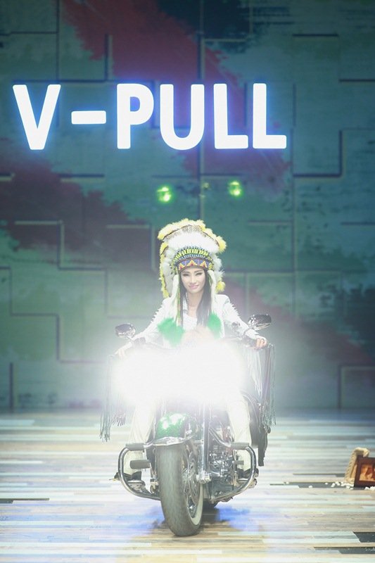 V-PULL·武学伟&赫伟牛仔装发布会 - Beijing Spring 2015(MBCFW)