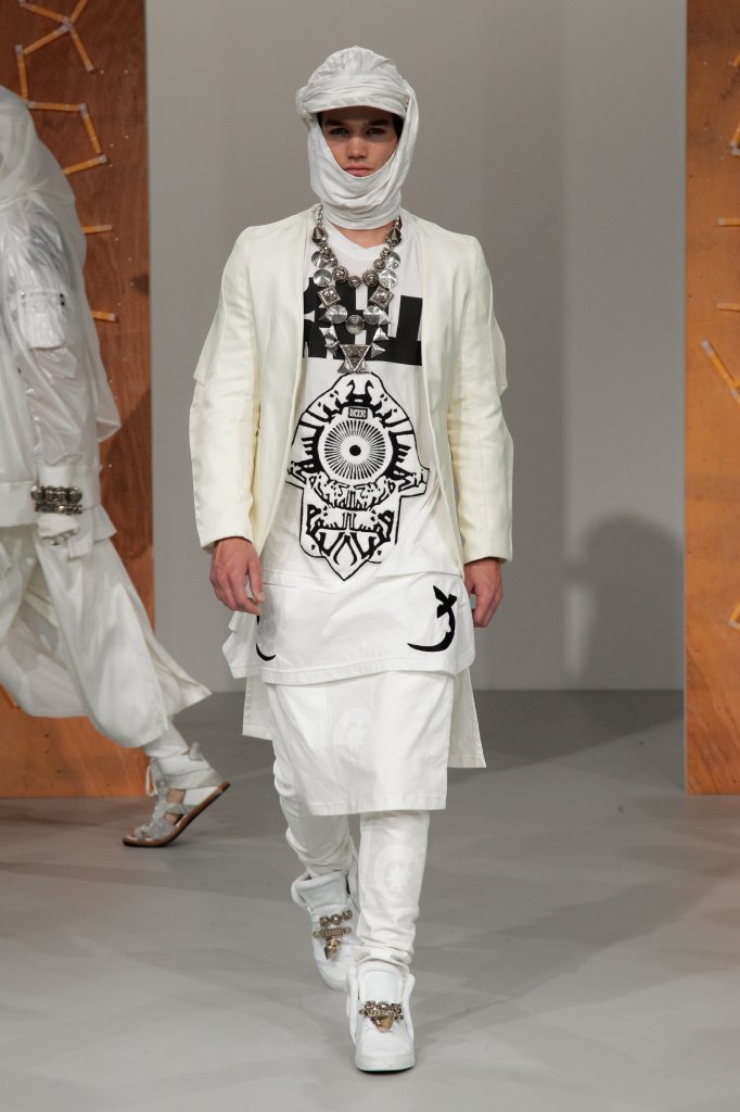 KTZ 2014春夏系列男装发布秀 - London Spring 2014 Menswear