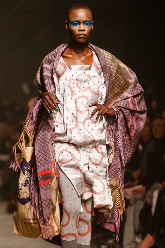 维维安·韦斯特伍德 vivienne westwood 2013/14秋冬系列时装发布秀(