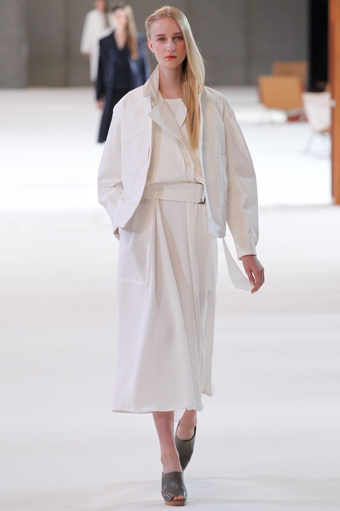 克里斯托弗·勒梅尔 Christophe Lemaire 2015春夏系列时装发布秀 - Paris Spring 2015