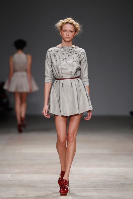 Studio Tomaszewski 2012春夏VANITAS FLOWERS系列时装发布秀 - Spring / Summer 2012