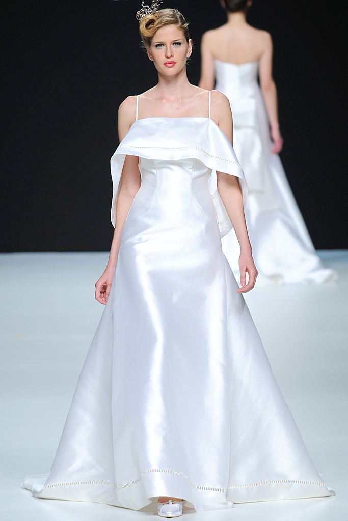 李承真 Lee Seung Jin 2012年春夏系列婚纱发布秀 - Spring 2012 Bridal Collection