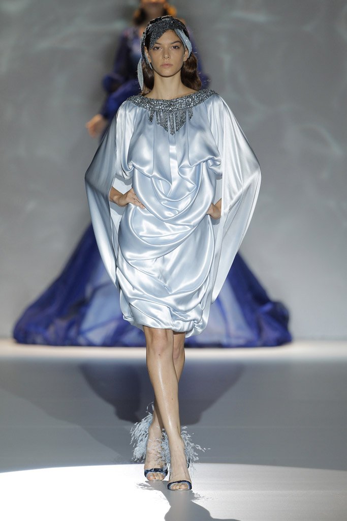 Isabel Zapardiez 2015春夏系列婚纱发布秀 - Spring / Summer 2015