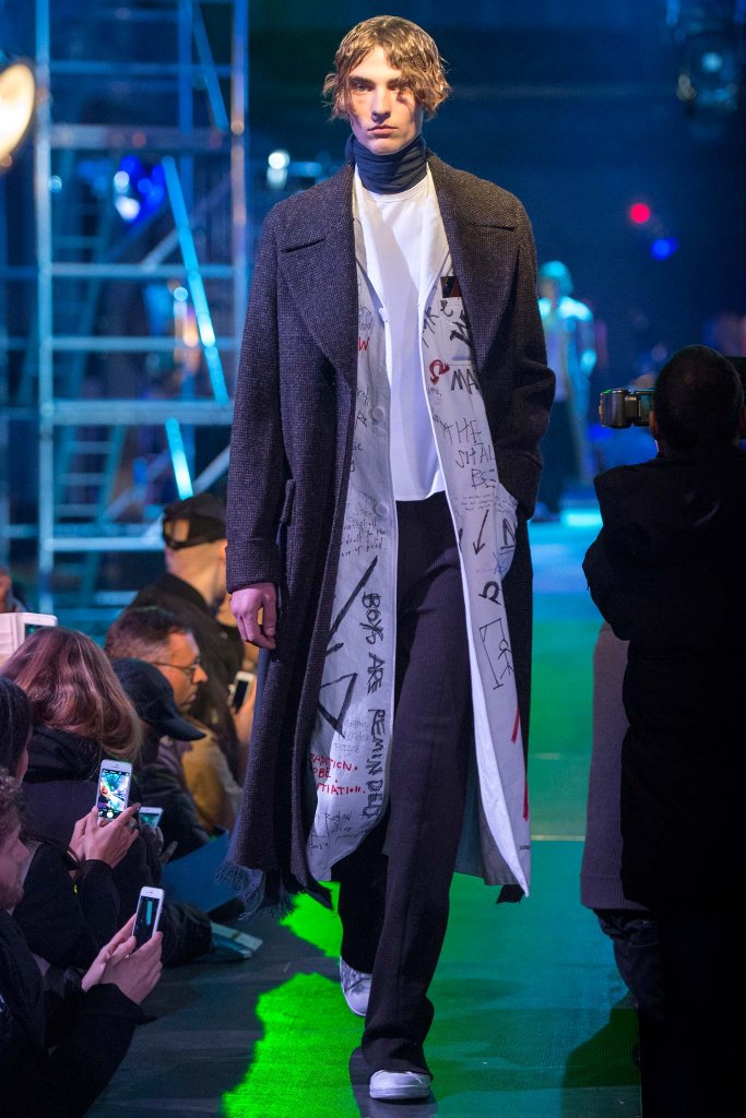 拉夫·西蒙 Raf Simons 2015/16秋冬男装发布秀 - Paris Fall 2015 Menswear