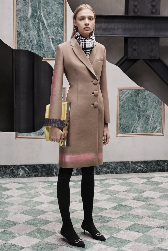 Копии - Фотографии из женской одежды Balenciaga [Р