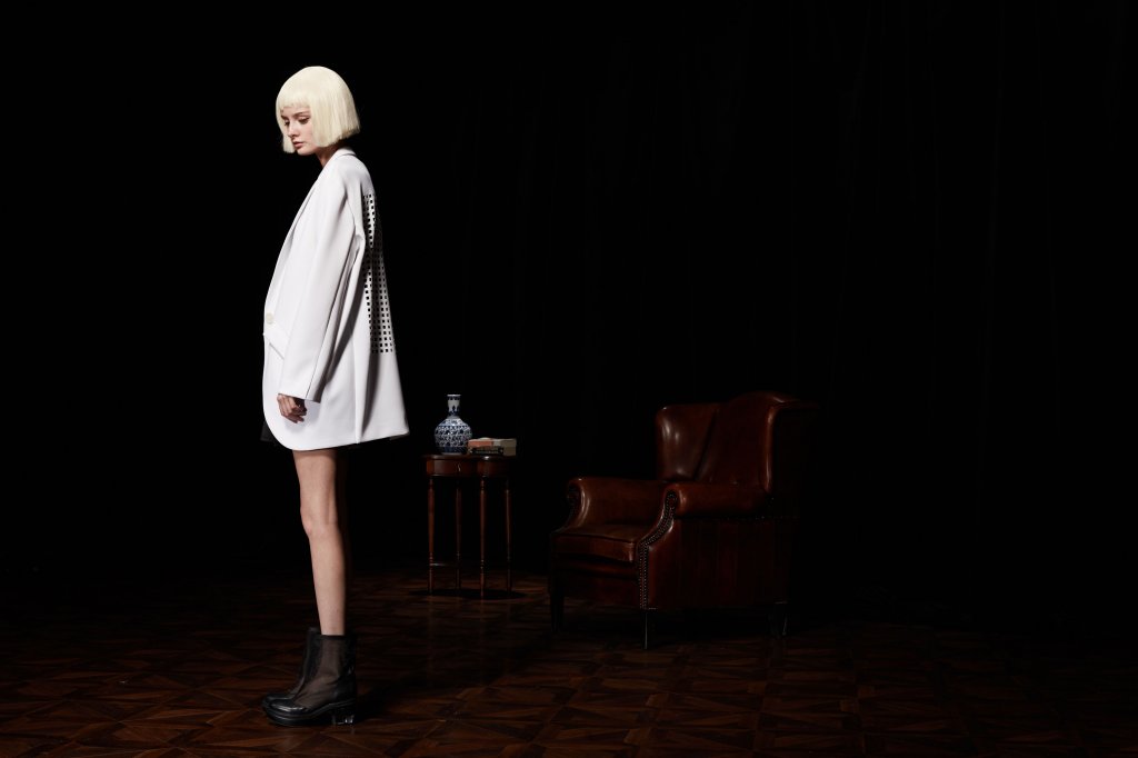 Broadcast:播 2014/15秋冬系列女装Lookbook(东方篇) - Autumn (Fall) / Winter 2014