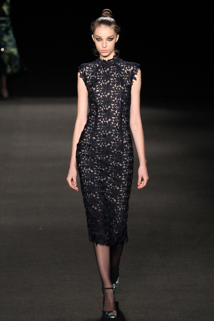 莫尼克·鲁里耶 Monique Lhuillier 2015/16秋冬系列时装发布秀 - New York Fall 2015