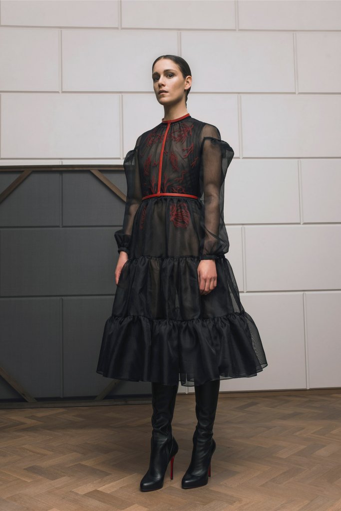 马里奥·施瓦博 Marios Schwab 2015/16秋冬系列时装Lookbook - London Fall 2015